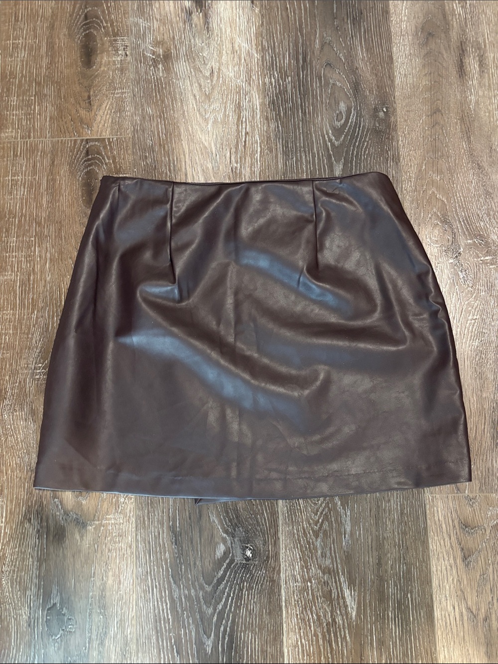 Old Navy Plum Faux Leather Mini Skirt Petite Medium - Picture 4 of 4